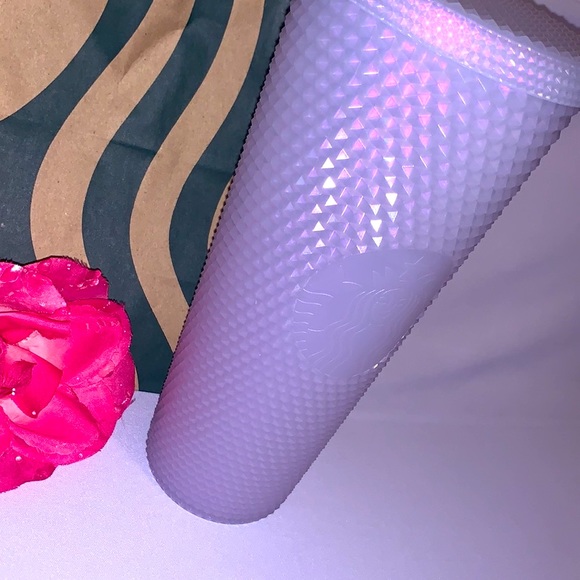 Starbucks Studded Iridescent Icy White Snow Venti Tumbler. Holiday 2021. NWT - Picture 2 of 7